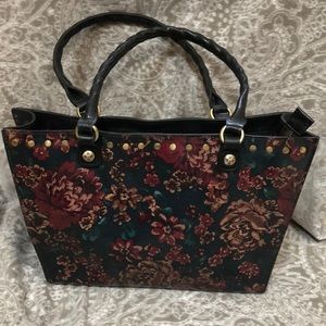 Patricia Nash Zancona in Fall Tapestry